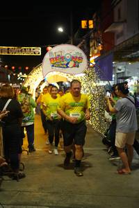 BIB: 90092
                            <button type="button" onclick="openModal(21831151)" class="btn btn-primary btn-sm float-right btn-popup" data-toggle="modal" data-target=".modal-high-quality">
                        <i class="fas fa-shopping-cart"></i> Add to Cart
                    </button>
                                            <button type="button" onclick="isThisMe(21831151, true)" class="btn btn-success btn-sm float-right btn-popup btn-isme hidden" data-toggle="tooltip" data-placement="bottom" title="นี่คือรูปของคุณใช่ไหม คลิกที่นี่เพื่อเอาเข้าอัลบั้ม">
                        <i class="fas fa-plus"></i> Add to album
                    </button>
                    <button type="button" onclick="isThisMe(21831151, false)" class="btn btn-warning btn-sm float-right btn-popup btn-isnotme hidden">
                        <i class="fas fa-ban"></i> Remove from album
                    </button>